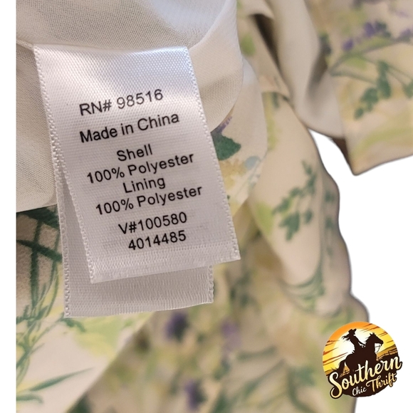 ✨️NWT✨️ Coldwater Creek - XS Green, Off White, Blue Blouse - Picture 6 of 6